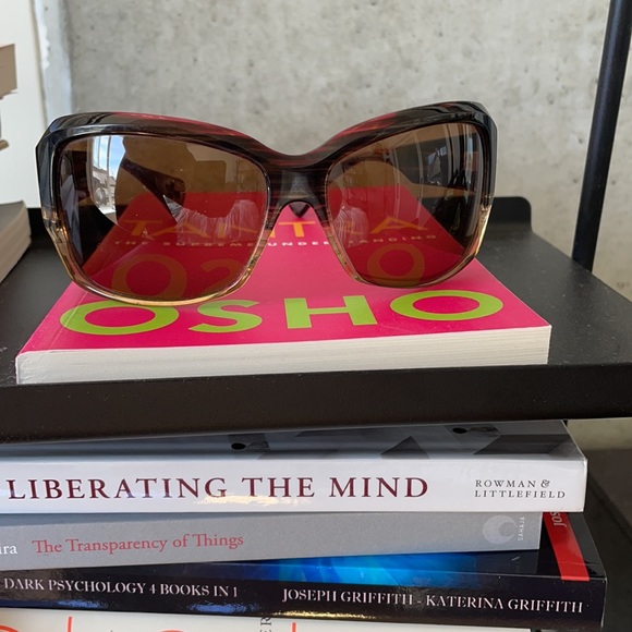 SOLD - Picture 2 of 12